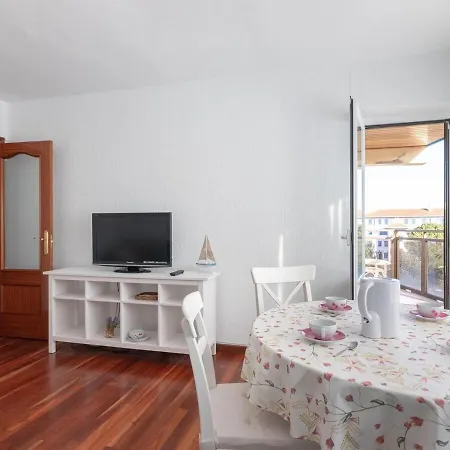 Vii With Parking By Aston Апартаменты