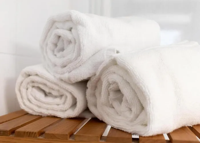 Vii With Parking By Aston *